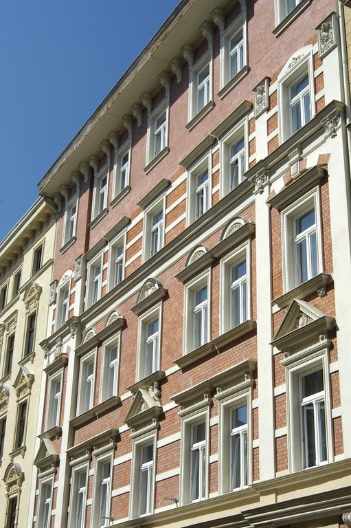 City-Hotel Am Wasserturm Halle Halle  Exterior foto
